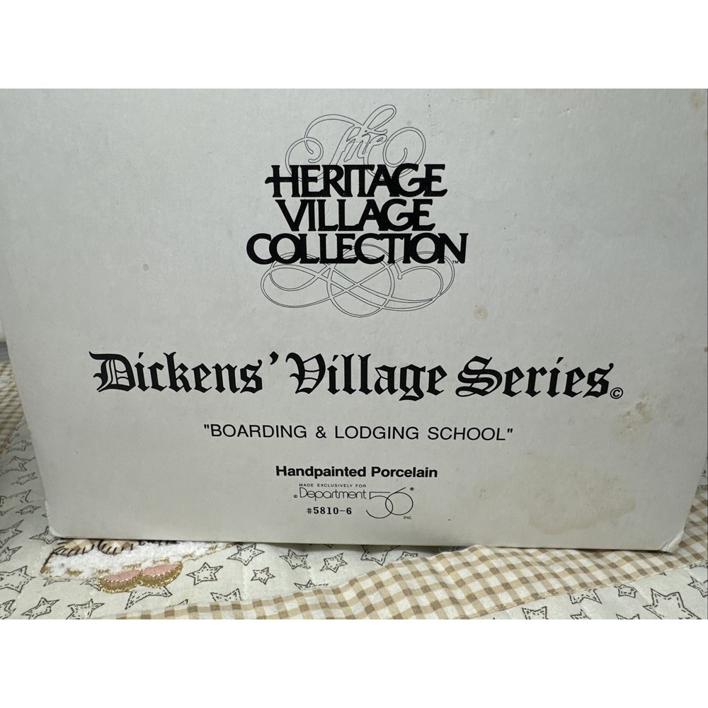 Dept 56 Dicken's Village Series Boarding And Lodging School House 1993 Retired - Picture 2 of 8